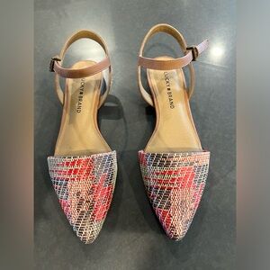 Lucky Brand Makaby pointed toe woven flats. 8.5